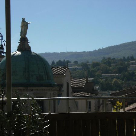 L'Auberge Espagnole - Bed & Breakfast Apt Exterior photo
