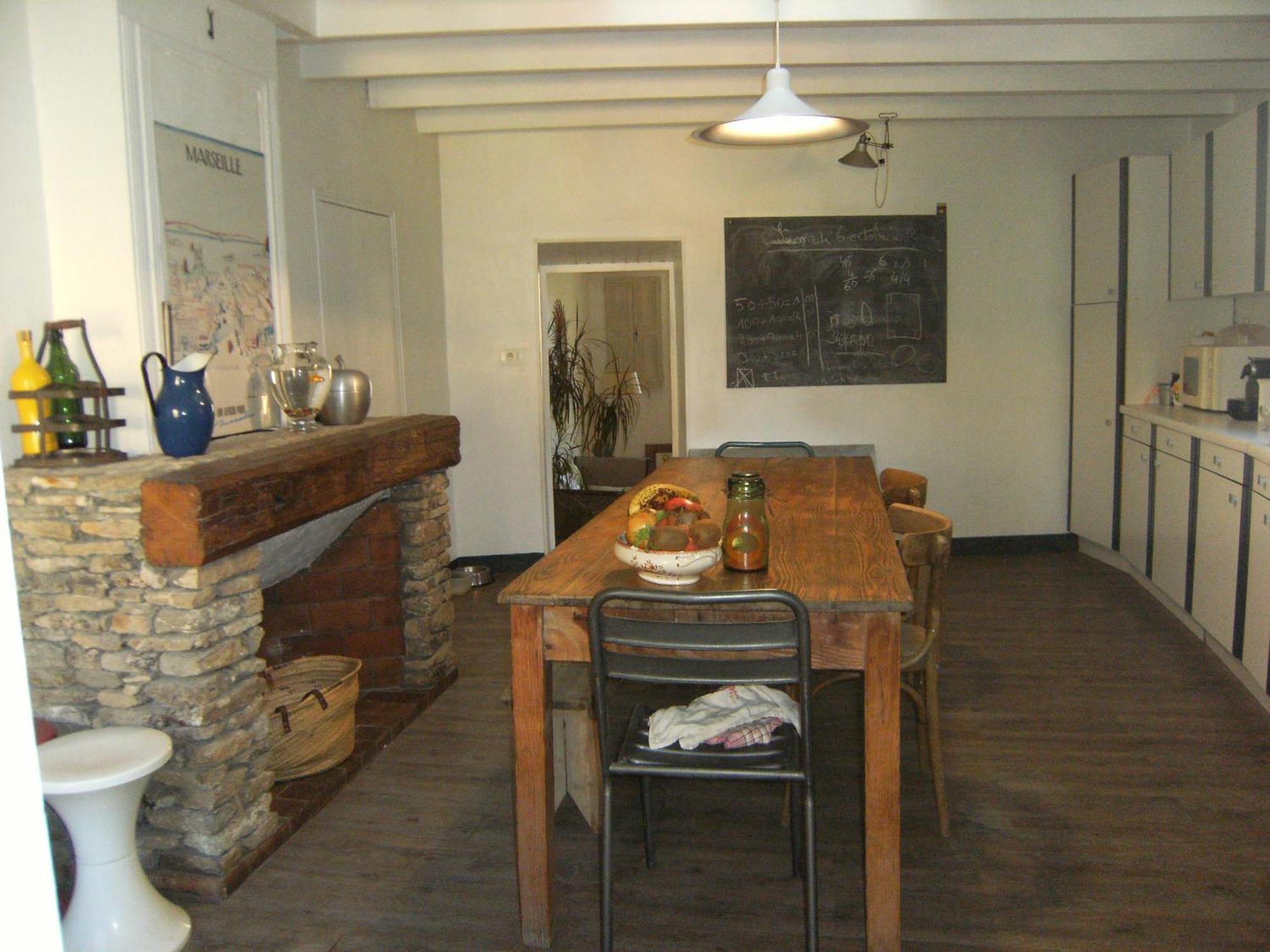 L'Auberge Espagnole - Bed & Breakfast Apt Exterior photo