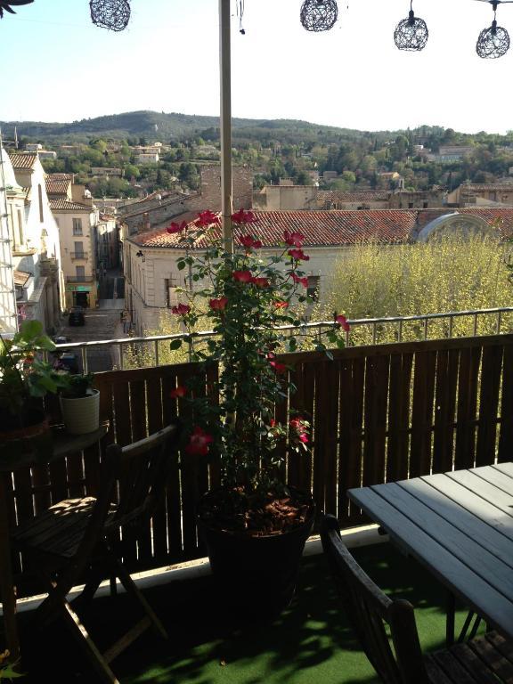 L'Auberge Espagnole - Bed & Breakfast Apt Exterior photo