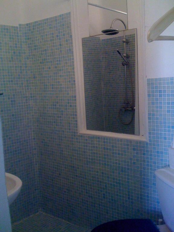 L'Auberge Espagnole - Bed & Breakfast Apt Room photo